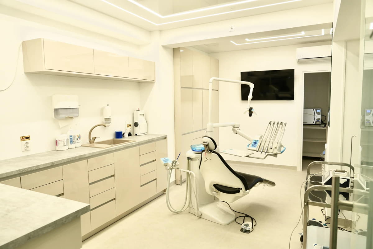 Clinica Dr. Radu Dumitru din Pitești: Tratamente stomatologice moderne pentru întreaga familie